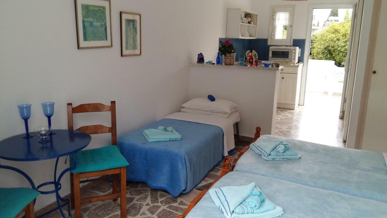 Bungalows Ingrid Tolo Luaran gambar